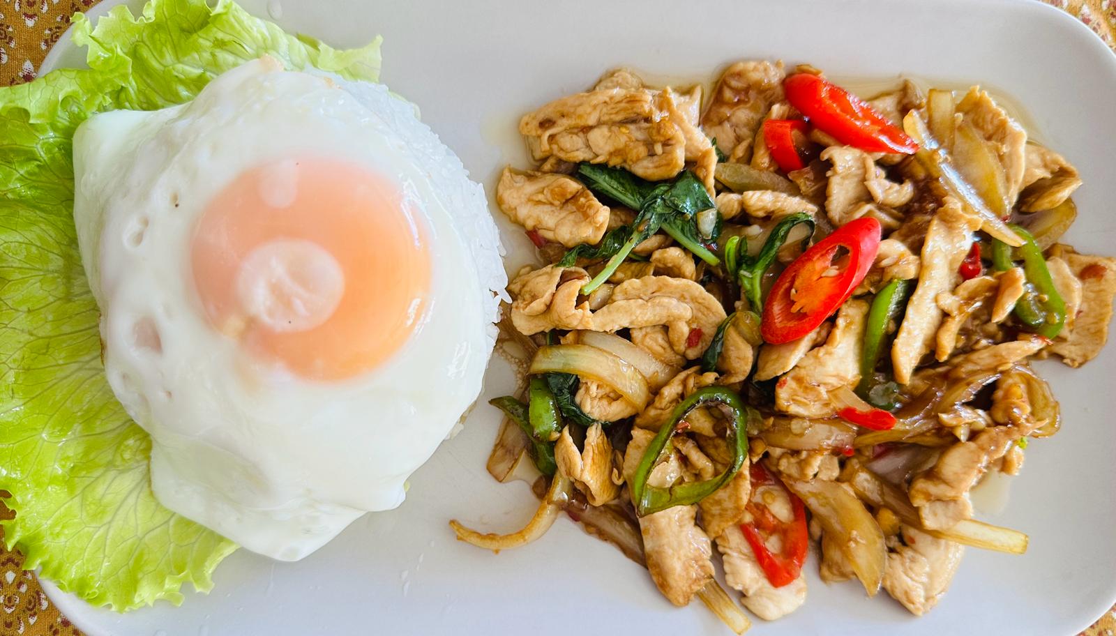 Pad Kha Prao Gai